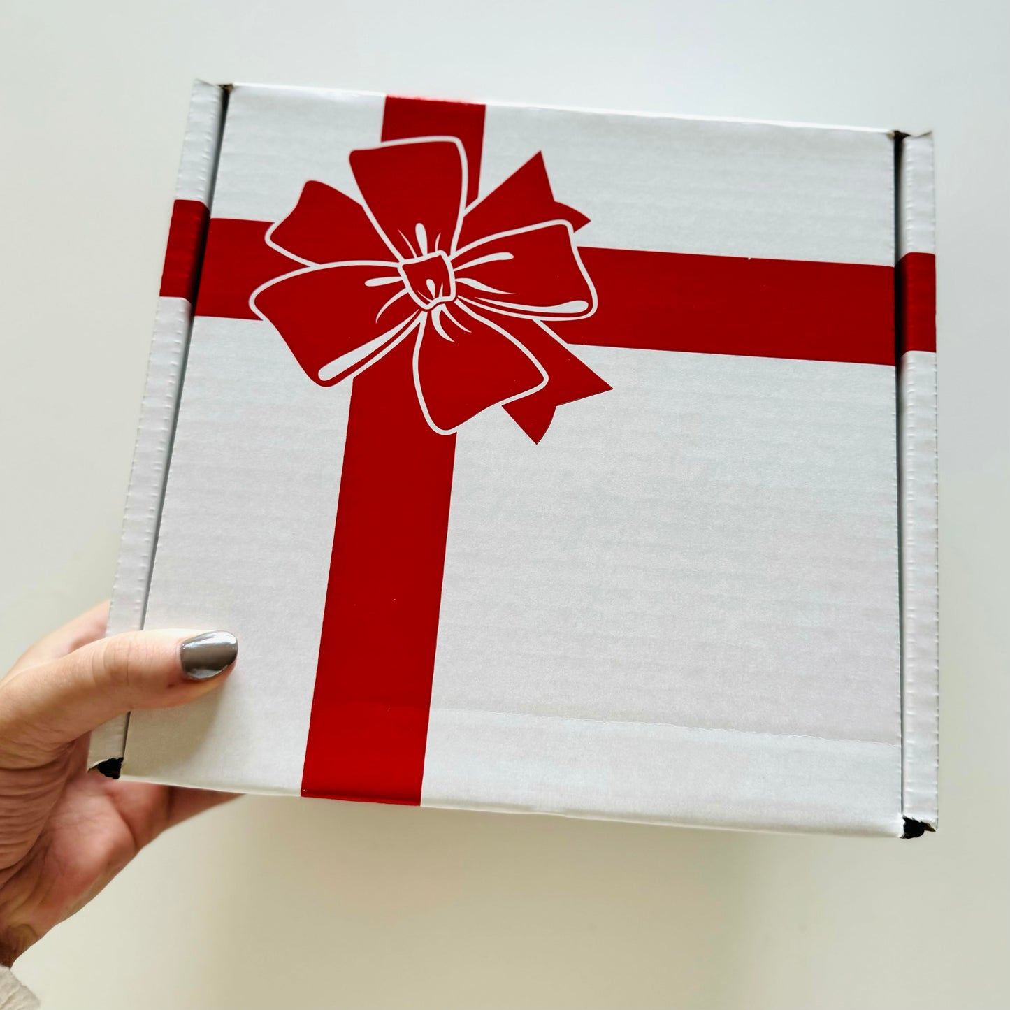 Highly Acclaymed Gift Box